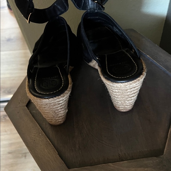 Tory Burch, 9.5, Gently preloved, Women's wedge Sandals - Picture 9 of 9